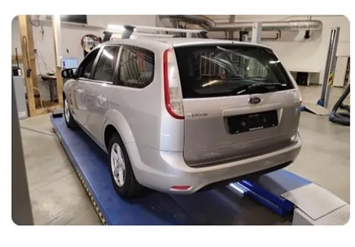 Ford Focus 2009 photo 3