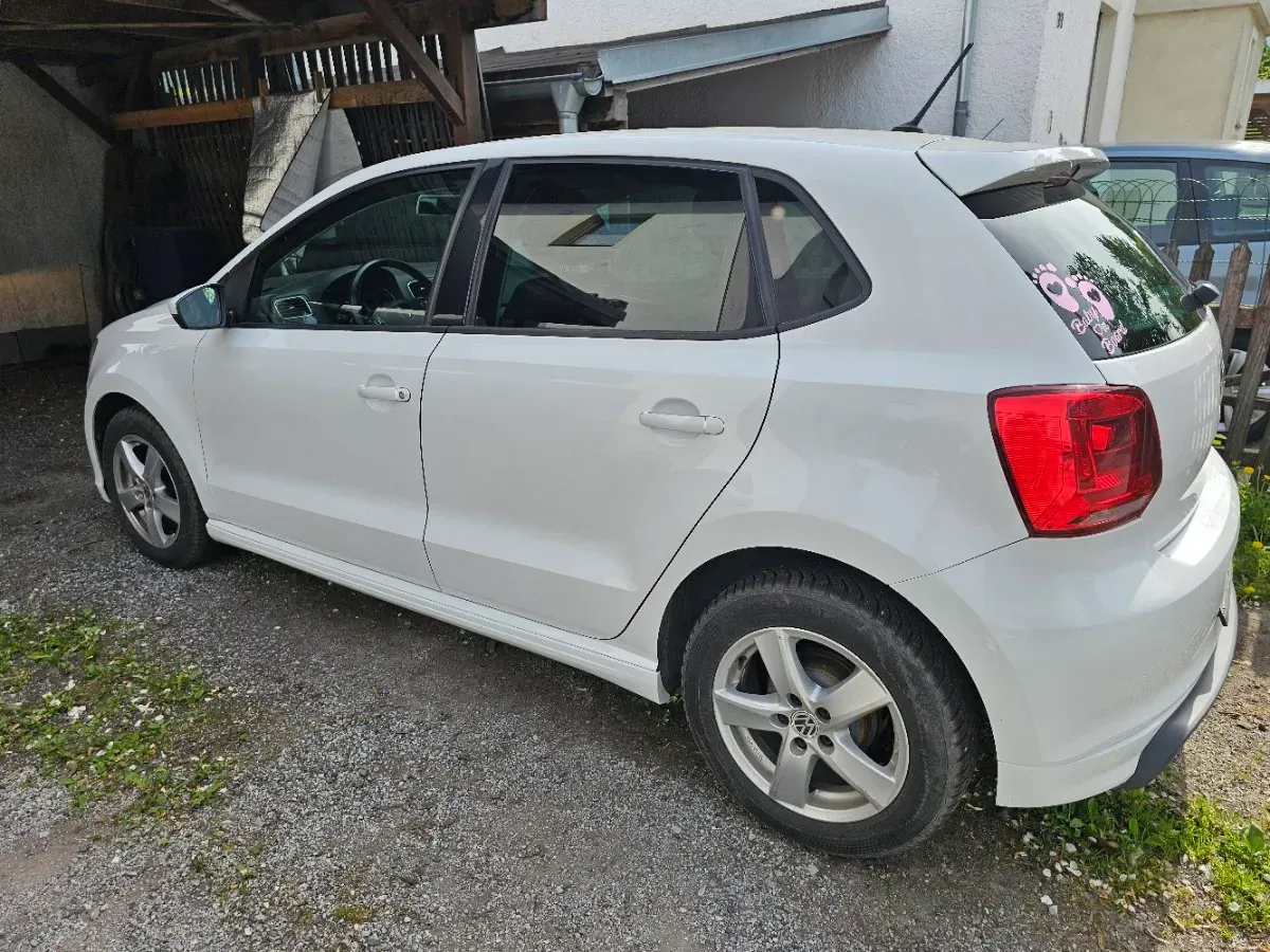 Volkswagen Polo 2016 photo 3