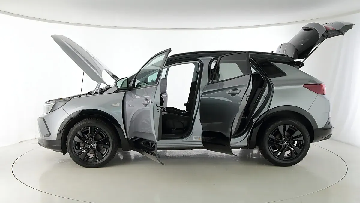 Opel Grandland 2022 photo 2