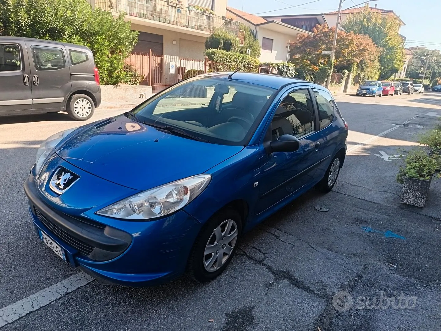 Peugeot 206