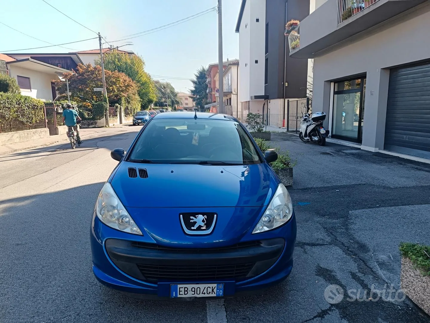 Peugeot 206 2010 photo 2