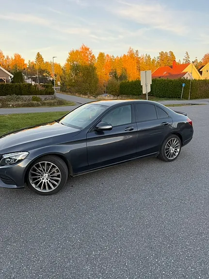 Mercedes-Benz C180 2014 photo 2