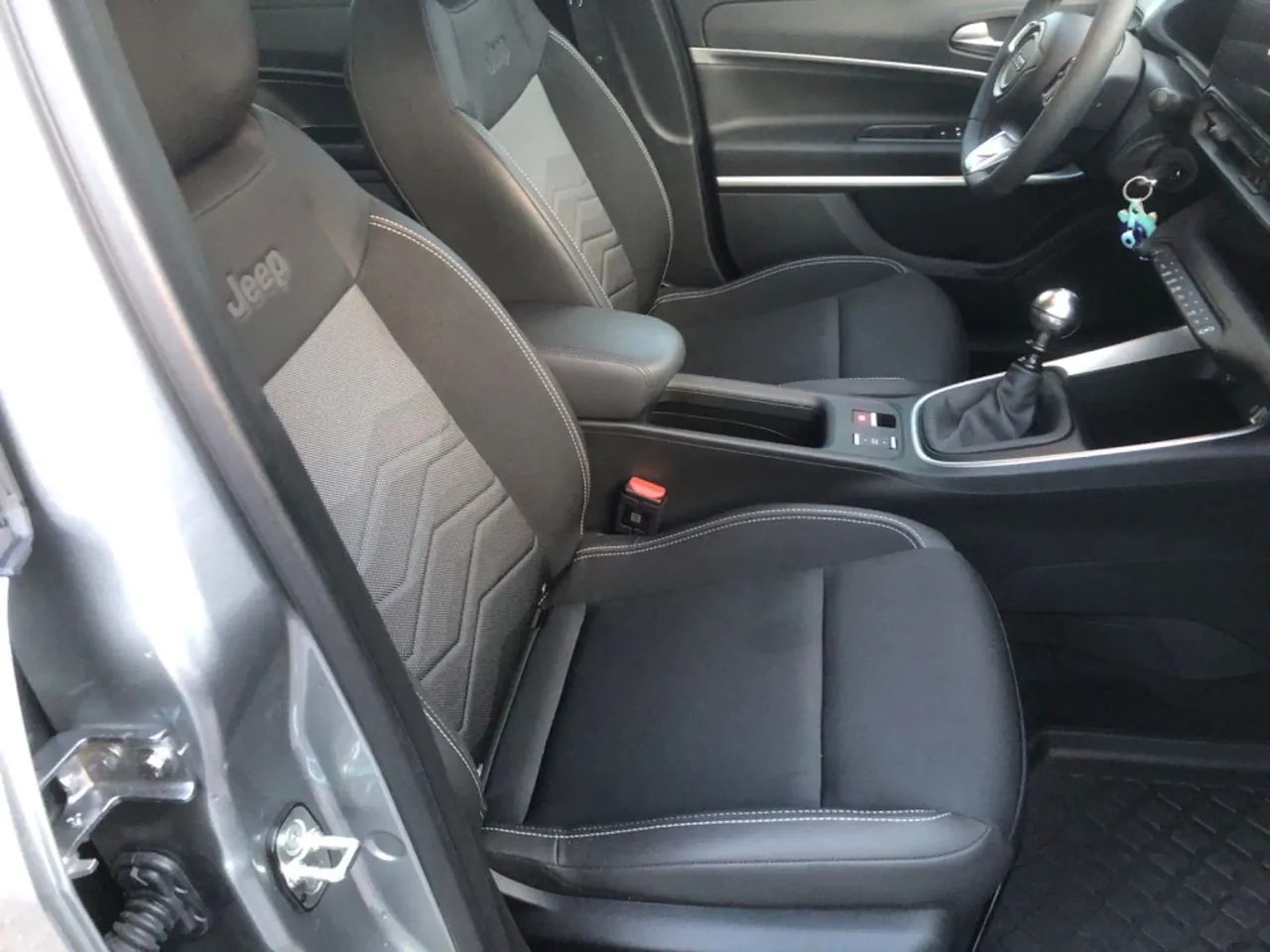 Jeep Avenger 2023 photo 5
