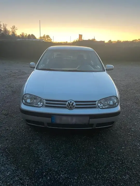 Volkswagen Golf 4