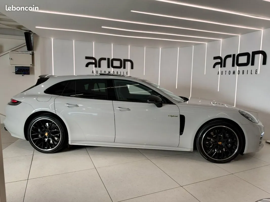 Porsche Panamera 2023 photo 4