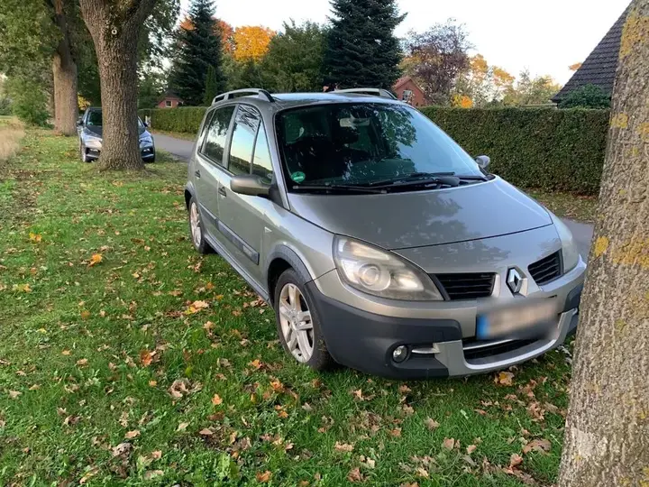 Renault Megane Scenic