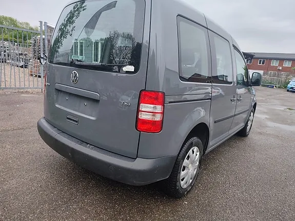Volkswagen Caddy 2012 photo 5
