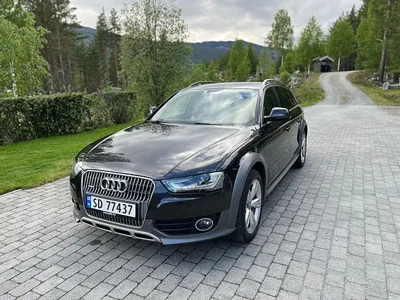Audi A4 Allroad 2015 photo 2