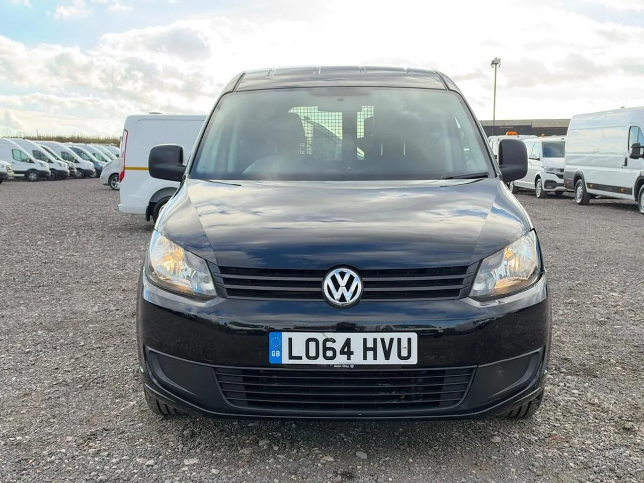 Volkswagen Caddy Maxi 2014 photo 2