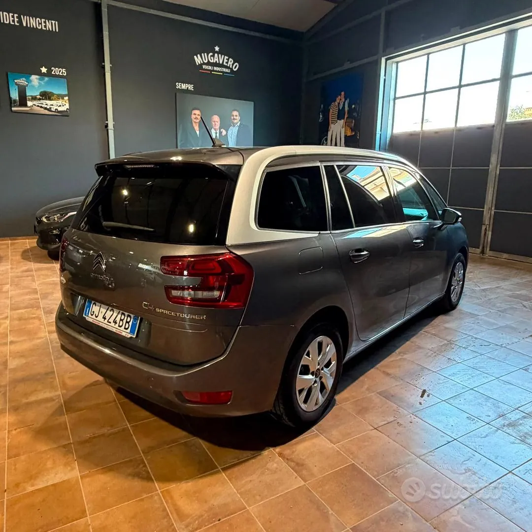 Citroen Grand C4 Spacetourer 2022 photo 3