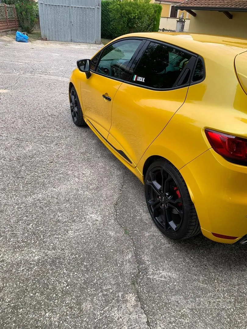 Renault Clio 2013 photo 3