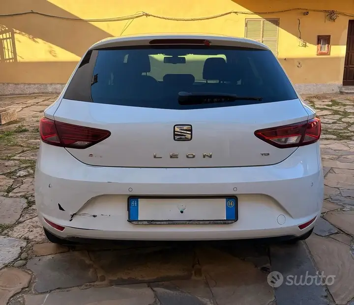 Seat Leon 2014 photo 3