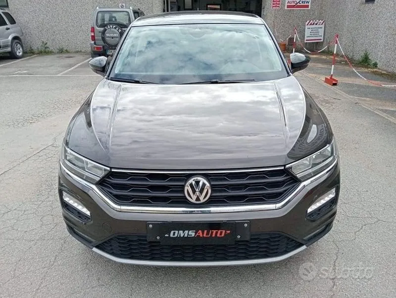 Volkswagen T-Roc 2019 photo 2