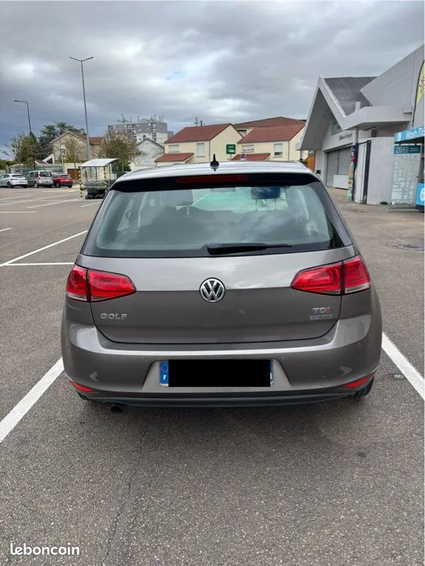 Volkswagen Golf 2013 photo 2