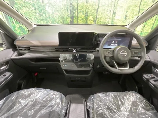 Nissan Serenade 2026 photo 2