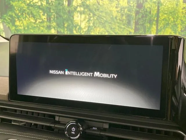 Nissan Serenade 2026 photo 3
