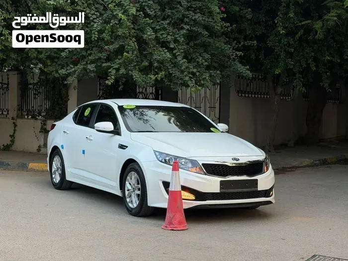 Kia K5 2012 photo 5
