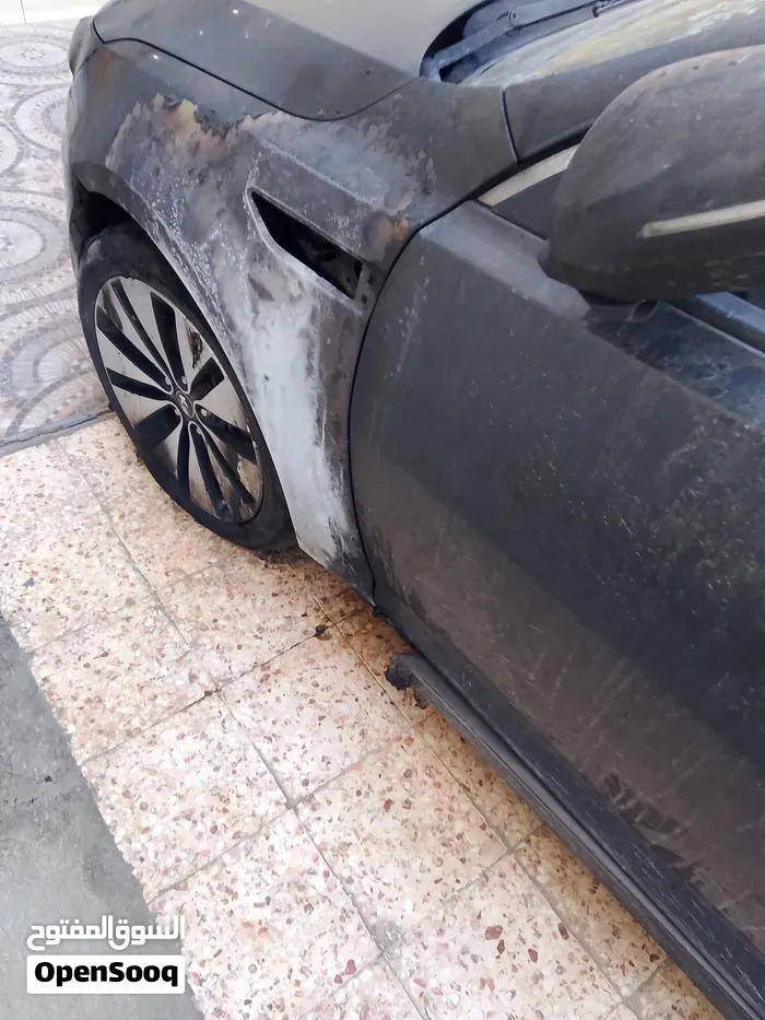 Kia K5 2012 photo 2
