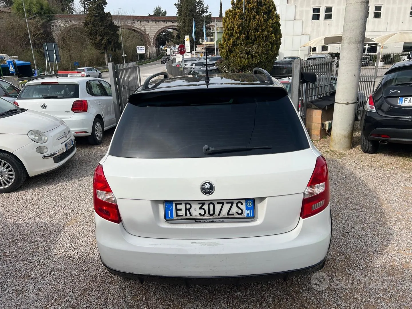 Skoda Fabia 2013 photo 5