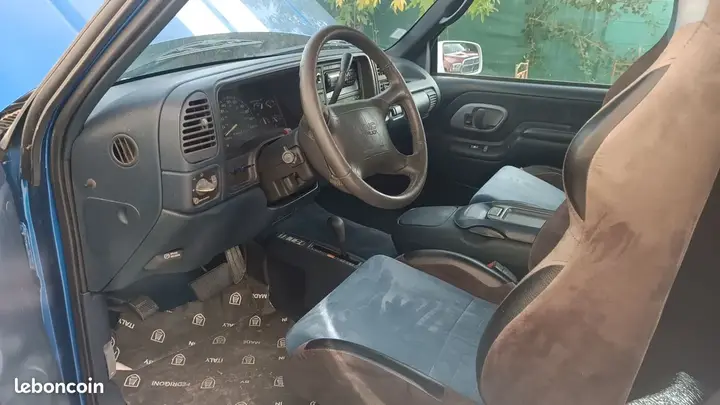 Chevrolet Silverado 1995 photo 3