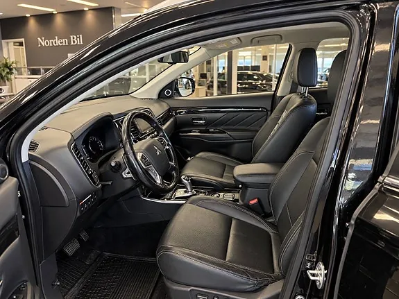 Mitsubishi Outlander 2016 photo 5