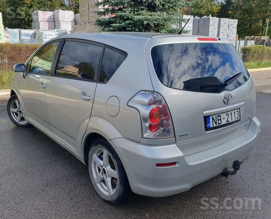 Toyota Corolla Verso 2007 photo 2