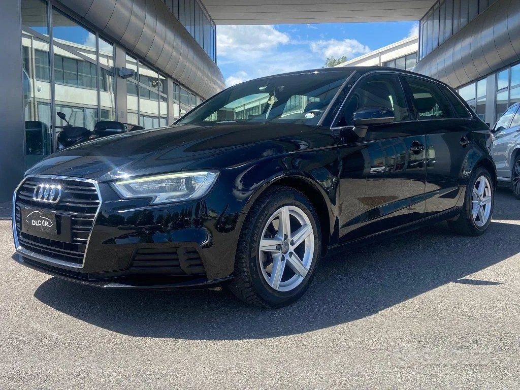 Audi A3 2018 photo 3
