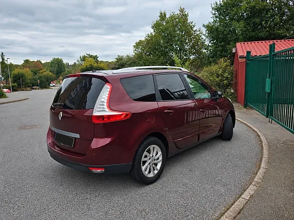 Renault Grand Scenic 2015 photo 3
