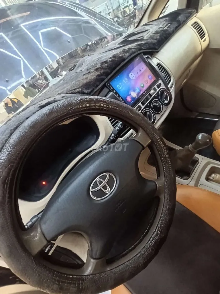 Toyota Innova 2006 photo 5