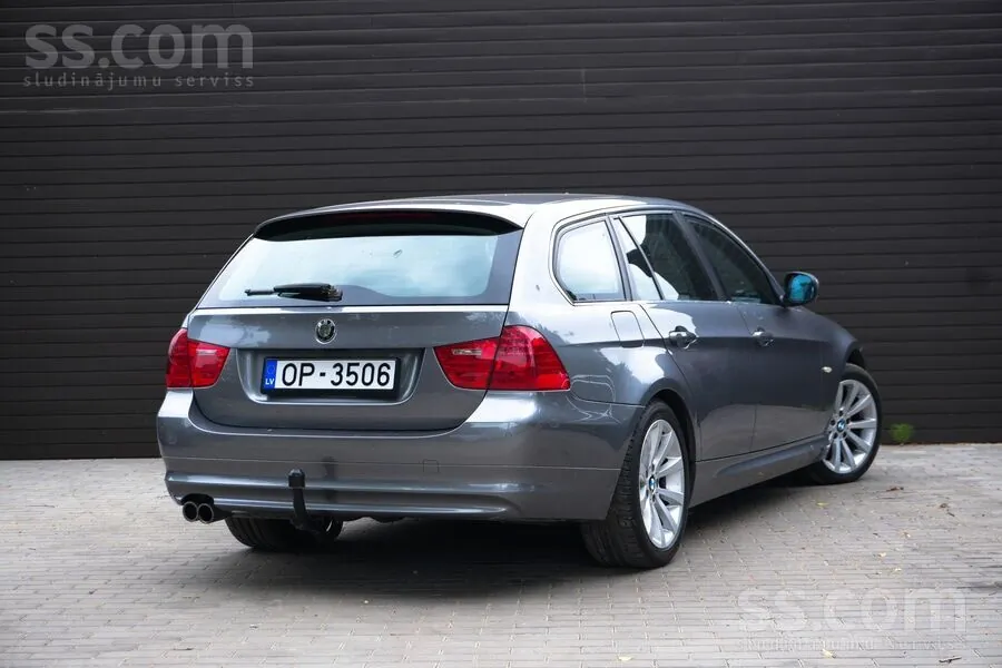 BMW 325 2009 photo 3