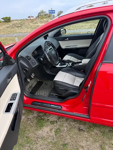 Volvo V50 2012 photo 4