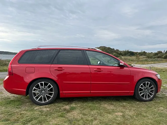 Volvo V50 2012 photo 3