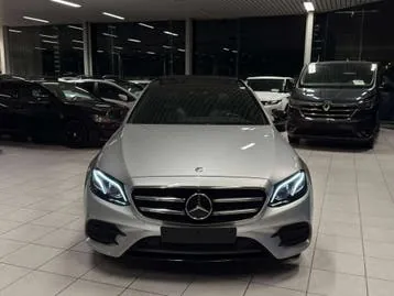 Mercedes-Benz E300De 2020 photo 3