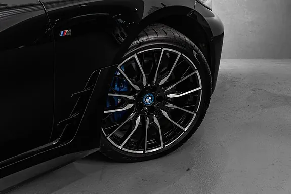 BMW I4 2023 photo 4