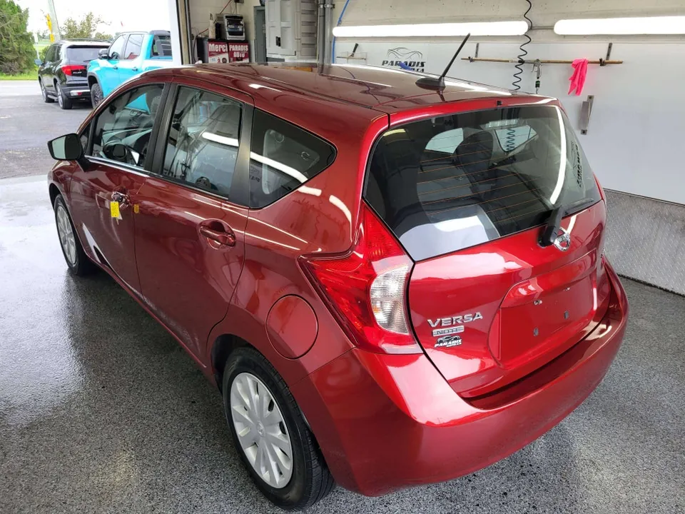 Nissan Versa 2016 photo 2