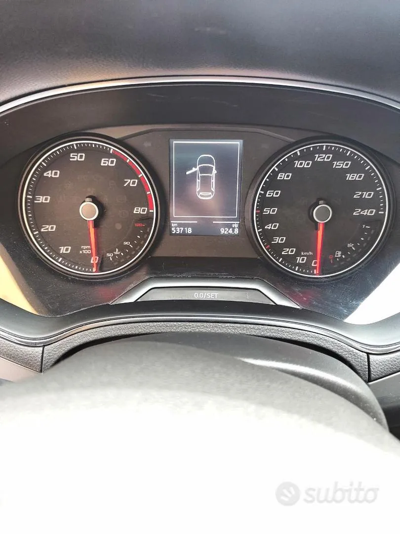 Seat Ibiza 2019 photo 4