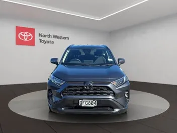Toyota Rav4 2023 photo 3