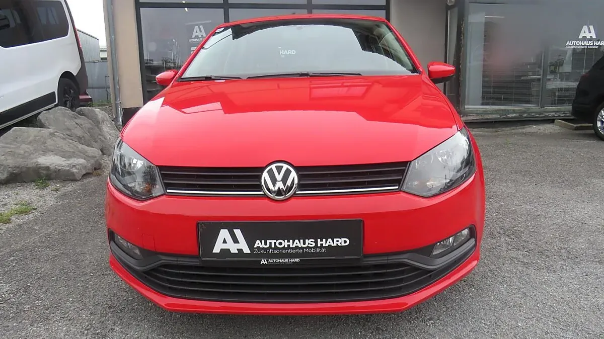Volkswagen Polo 2017 photo 2