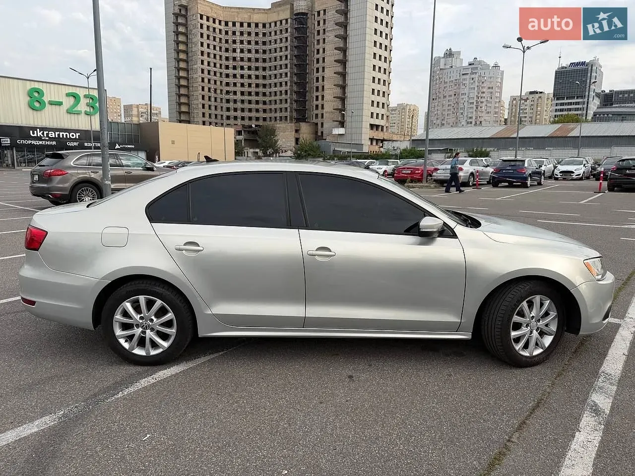 Volkswagen Jetta 2010 photo 2