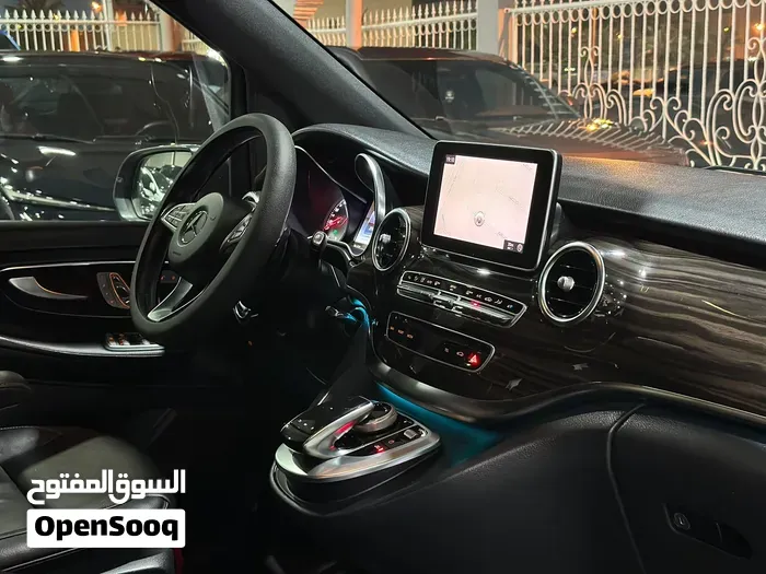 Mercedes-Benz V-Class 2018 photo 4