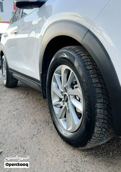 Hyundai Tucson 2017 photo 3