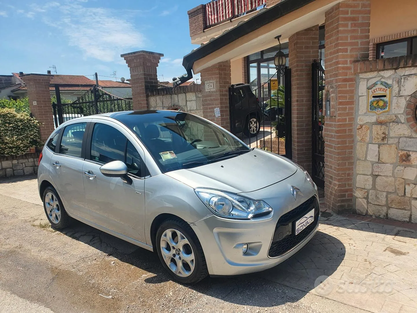 Citroen C3 2013 photo 2