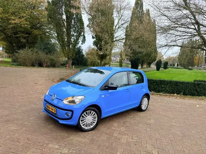 Volkswagen Up