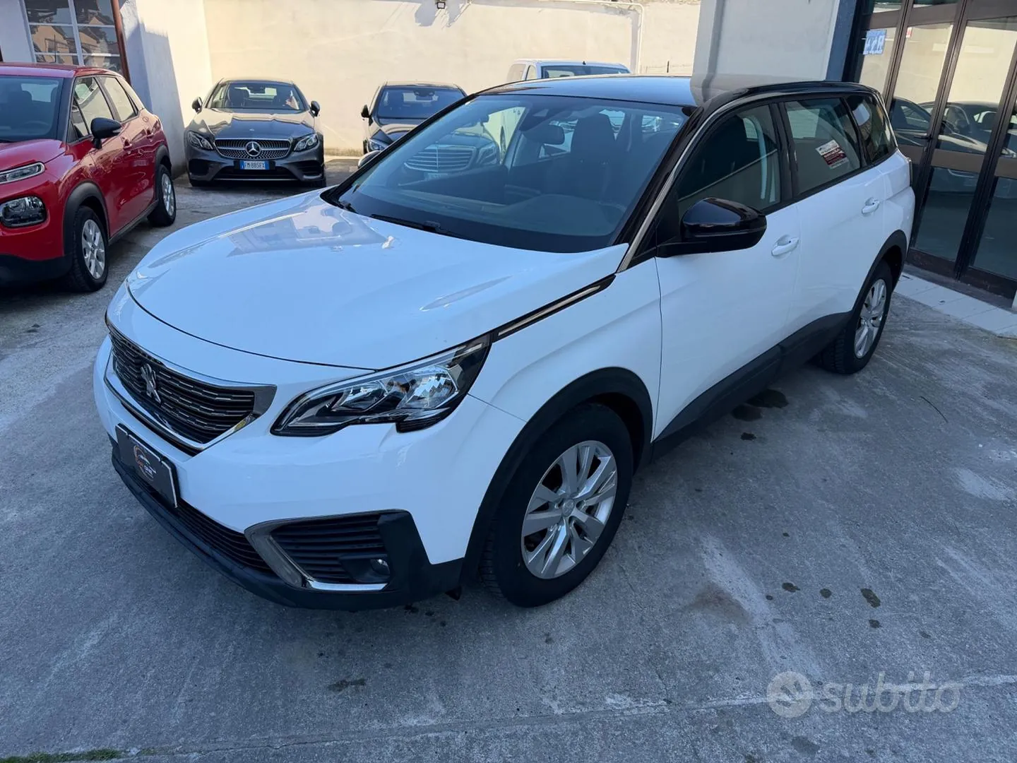 Peugeot 5008 2019 photo 4