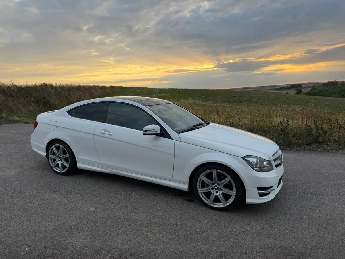 Mercedes-Benz C-Class 2013 photo 3