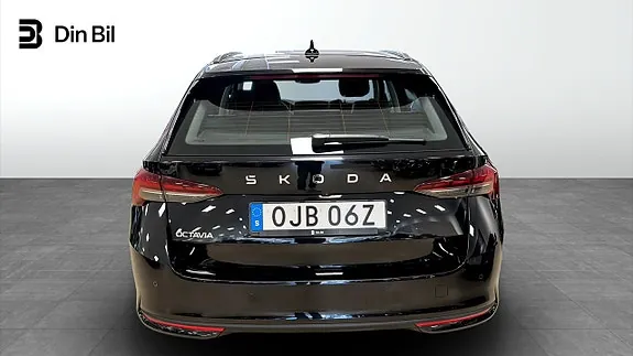 Skoda Octavia 2025 photo 5