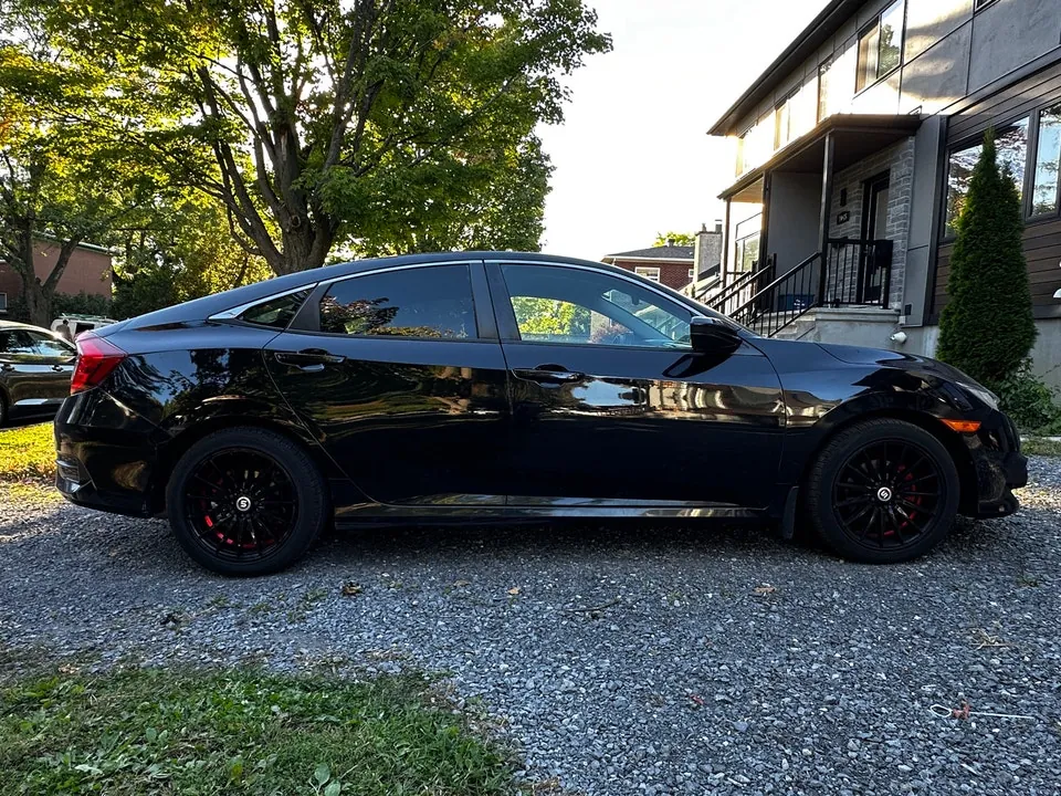 Honda Civic 2016 photo 2