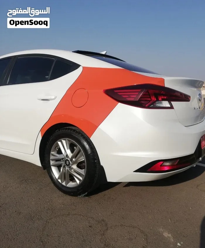 Hyundai Elantra 2020 photo 4