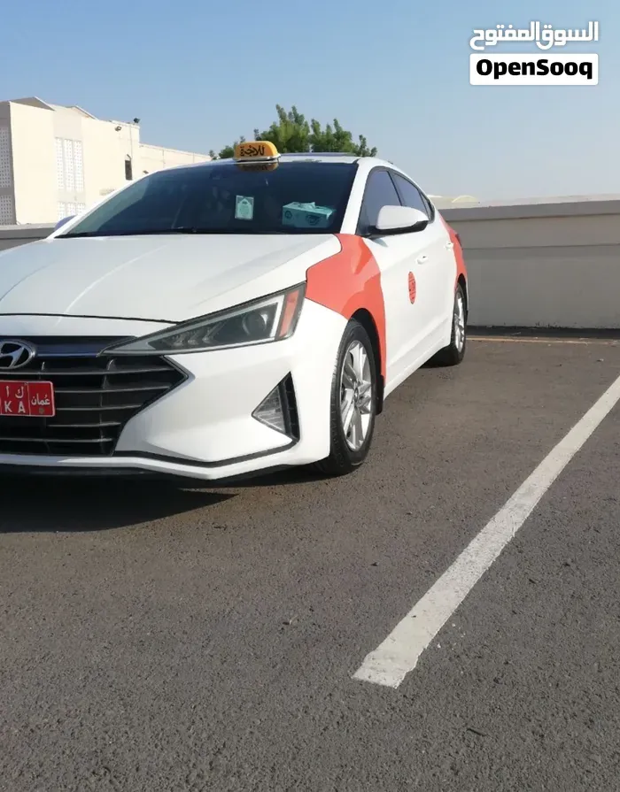 Hyundai Elantra 2020 photo 2