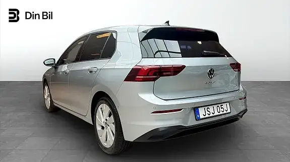 Volkswagen Golf I 2026 photo 3